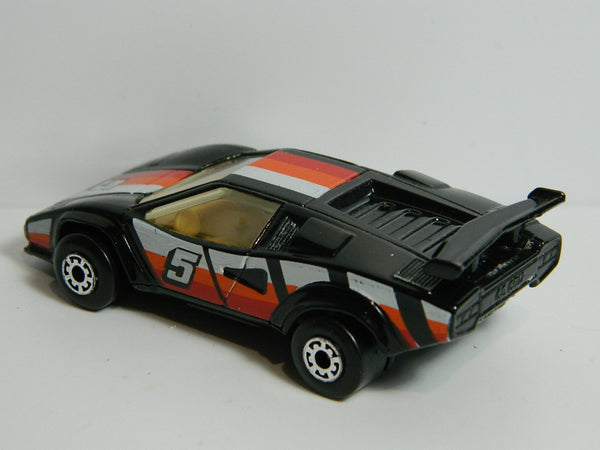 Matchbox Toys MB11 Lamborghini Countach LP500S 1986 | oldcarshed