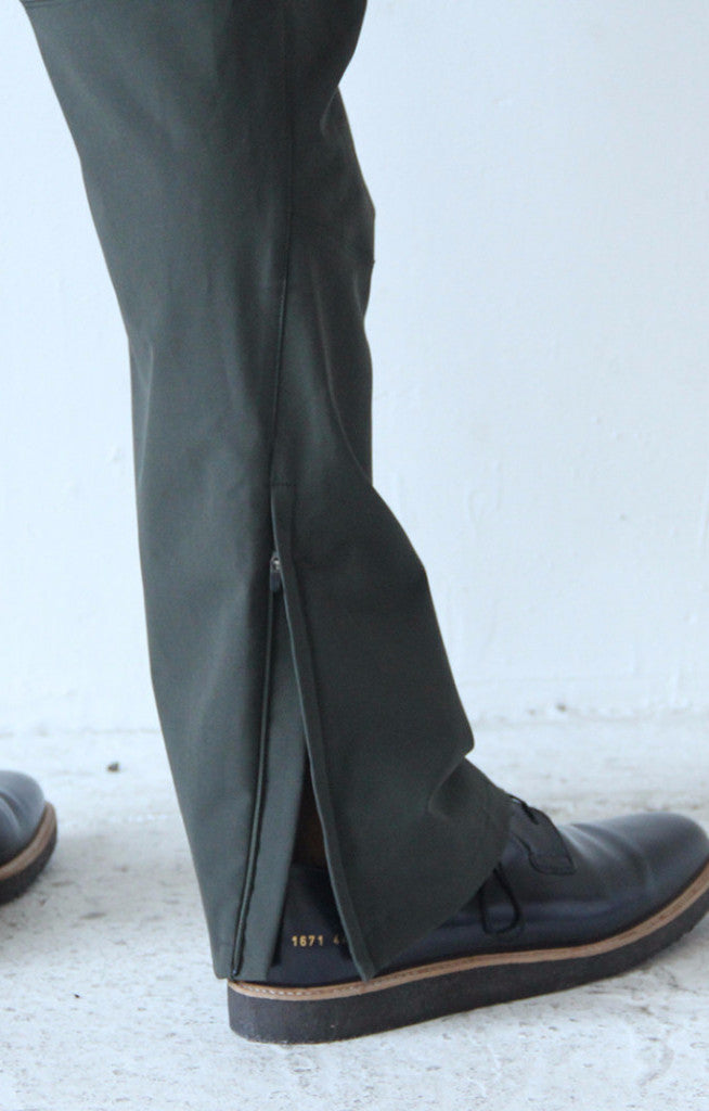 Wild - Freedom Pant in Dark Green