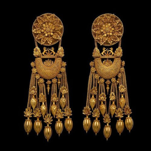 Hellenistic gold earrings