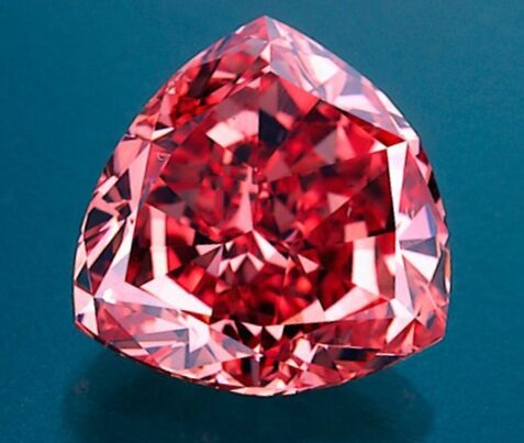 The Moussaieff Red Diamond