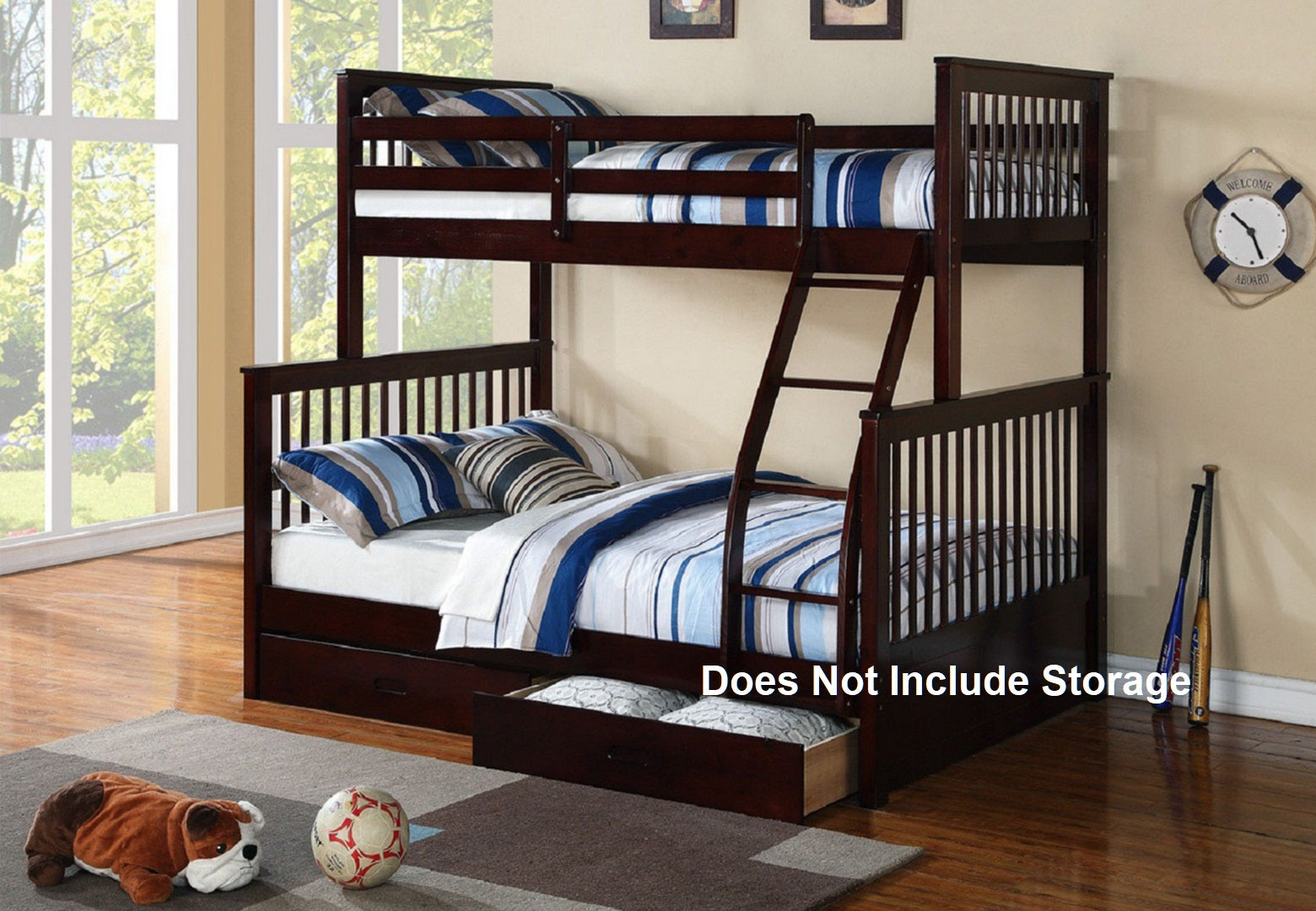 2 double bunk beds