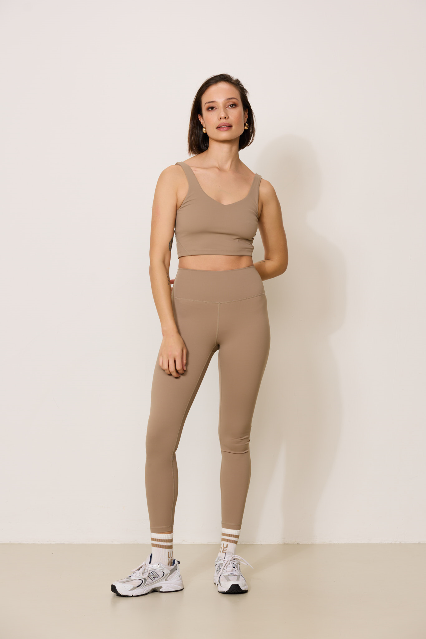 Sculpt high waisted legging - Coffee bean – Mennillo