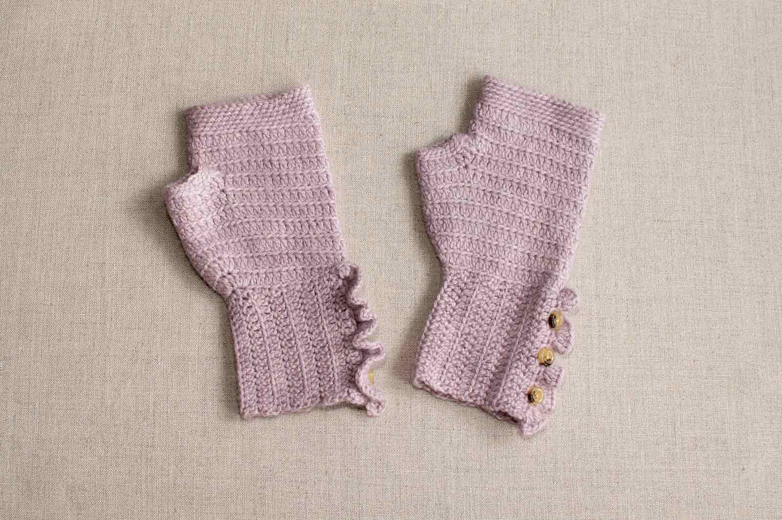 PDF Pattern Download // Crochet Spectator Gloves