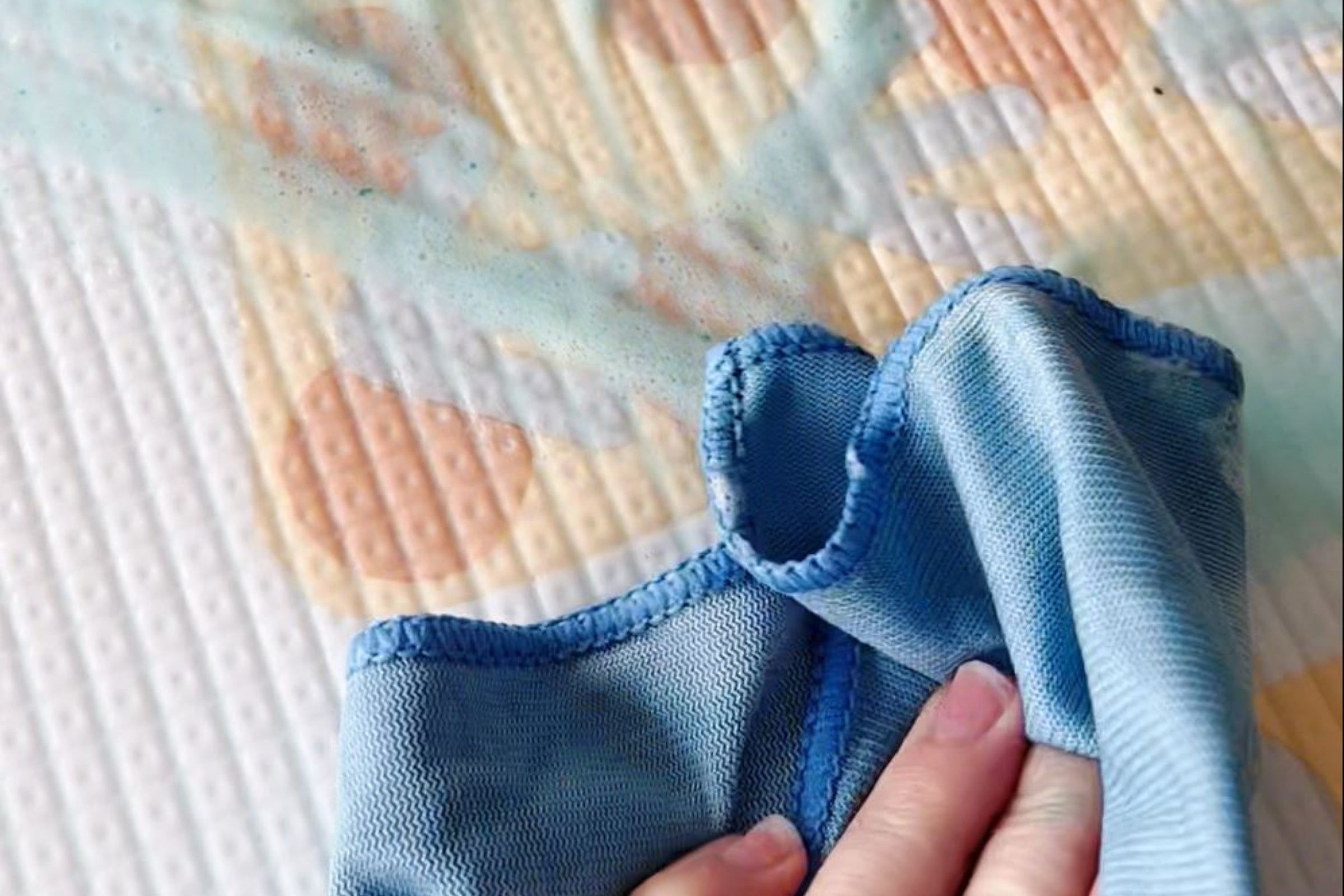 easy to clean baby mat