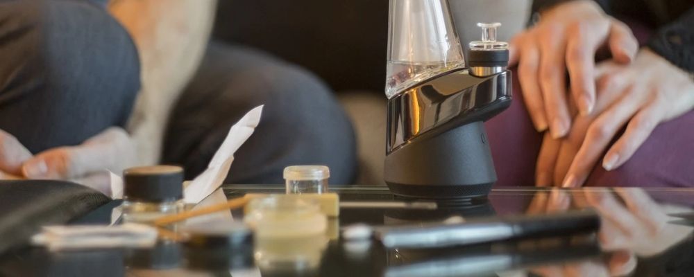 Is the Puffco Peak Vaporizer Right for Me?