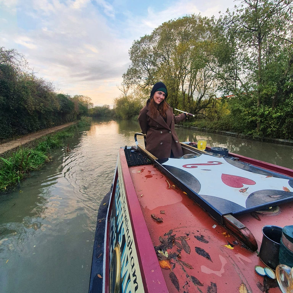 Elizabeth boating the canal