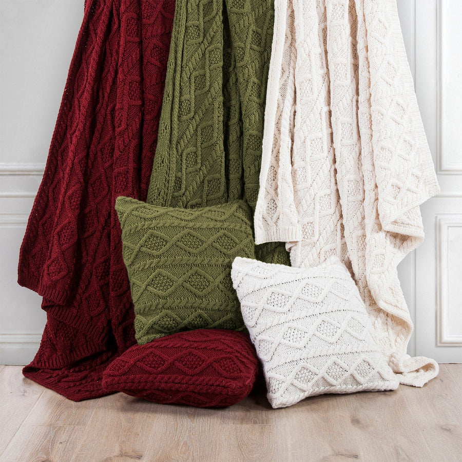 https://cdn.shopify.com/s/files/1/0649/1743/8679/files/hiend-accents-throw-cable-knit-soft-wool-throw-blanket-hiend-accents-cable-knit-soft-wool-throw-blanket-40012120588594_900x_5e903e27-7748-4323-97ec-3418c8a61373_1024x1024.jpg?v=1698071170