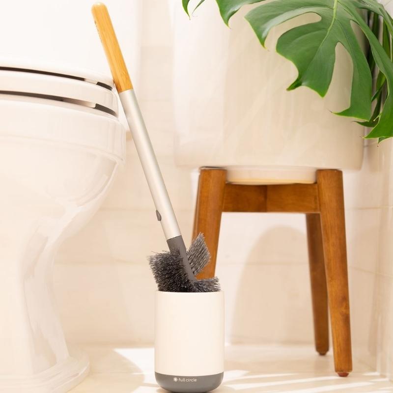 Full Circle Scrub Queen Toilet Brush