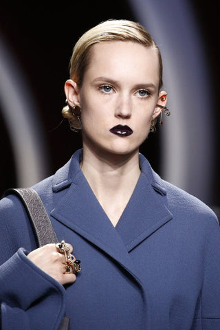 Christian Dior FW16 Runway Picture from style.com 