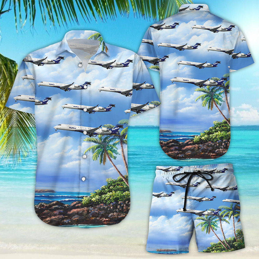 SkyWest Airlines Bombardier CRJ-701ER N752SK Hawaiian Shirt{Size}