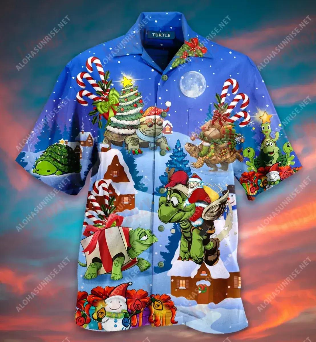 Turtle Will Bring You Merry Christmas Short Short Sleeve Shirt Summer Tropical Shirts Hawaiian Crazy Shirts Hawaiian Shirts For Women{Size}