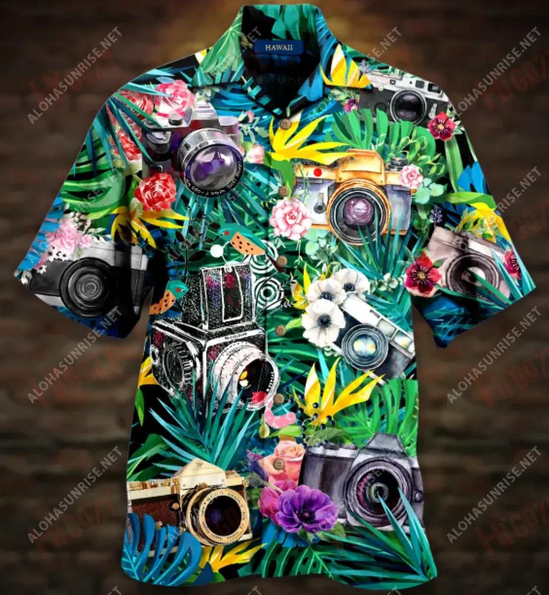 Where Words Fail Camera Speaks Photographer Unisex Short Sleeve Shirt Vacation Hawaiian T Shirts Hawaiian Crazy Shirts Crazy Shirts Hawaii{Size}