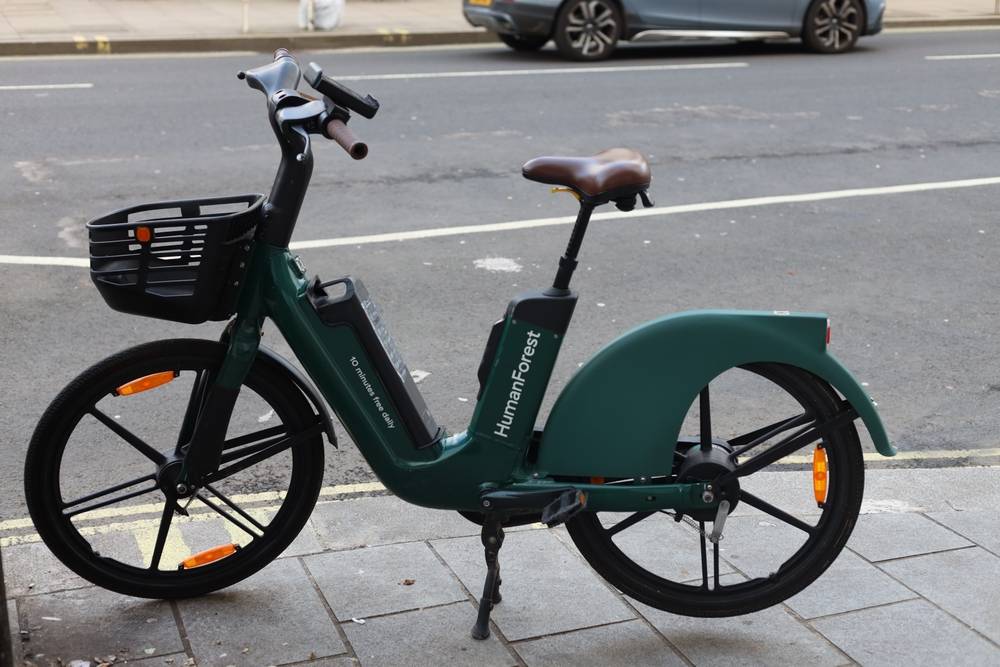 Recharger un vélo électrique : le prolongateur d'autonomie – Angell