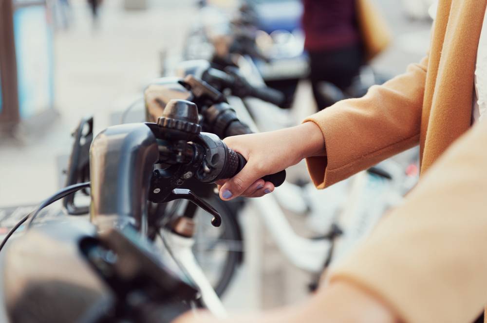 Vélo électrique connecté : un coût plus élevé-2