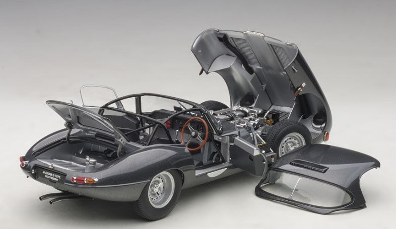 73647 AUTOart 1:18 Jaguar Jaguar Lightweight E Type Dark Gray