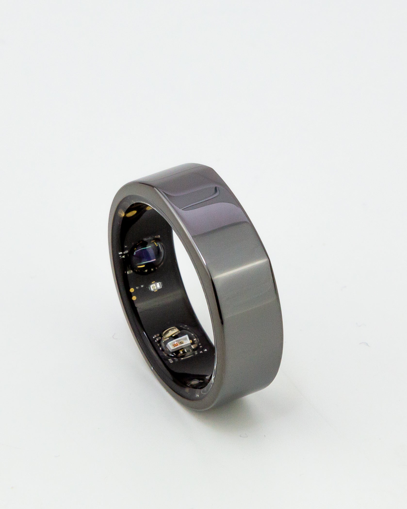 Oura Ring 3 Hands-On Review and Comparison (with WHOOP 4.0)
