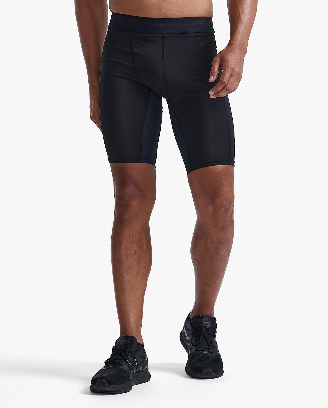 BASE LAYER COMPRESSION SHORTS