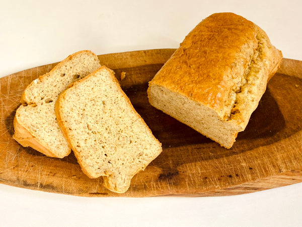לחם ללא גלוטן עם קמח אגוזי נמר