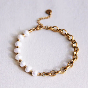 Pearls and Links Bracelet - Black Chameleon