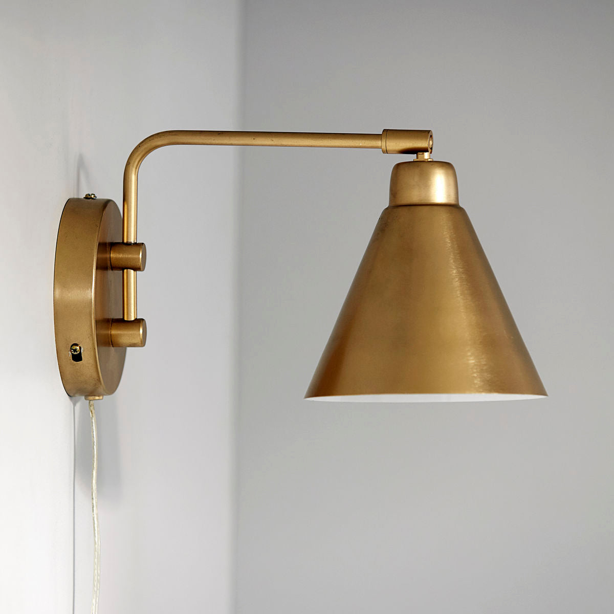 plug in wall light brass