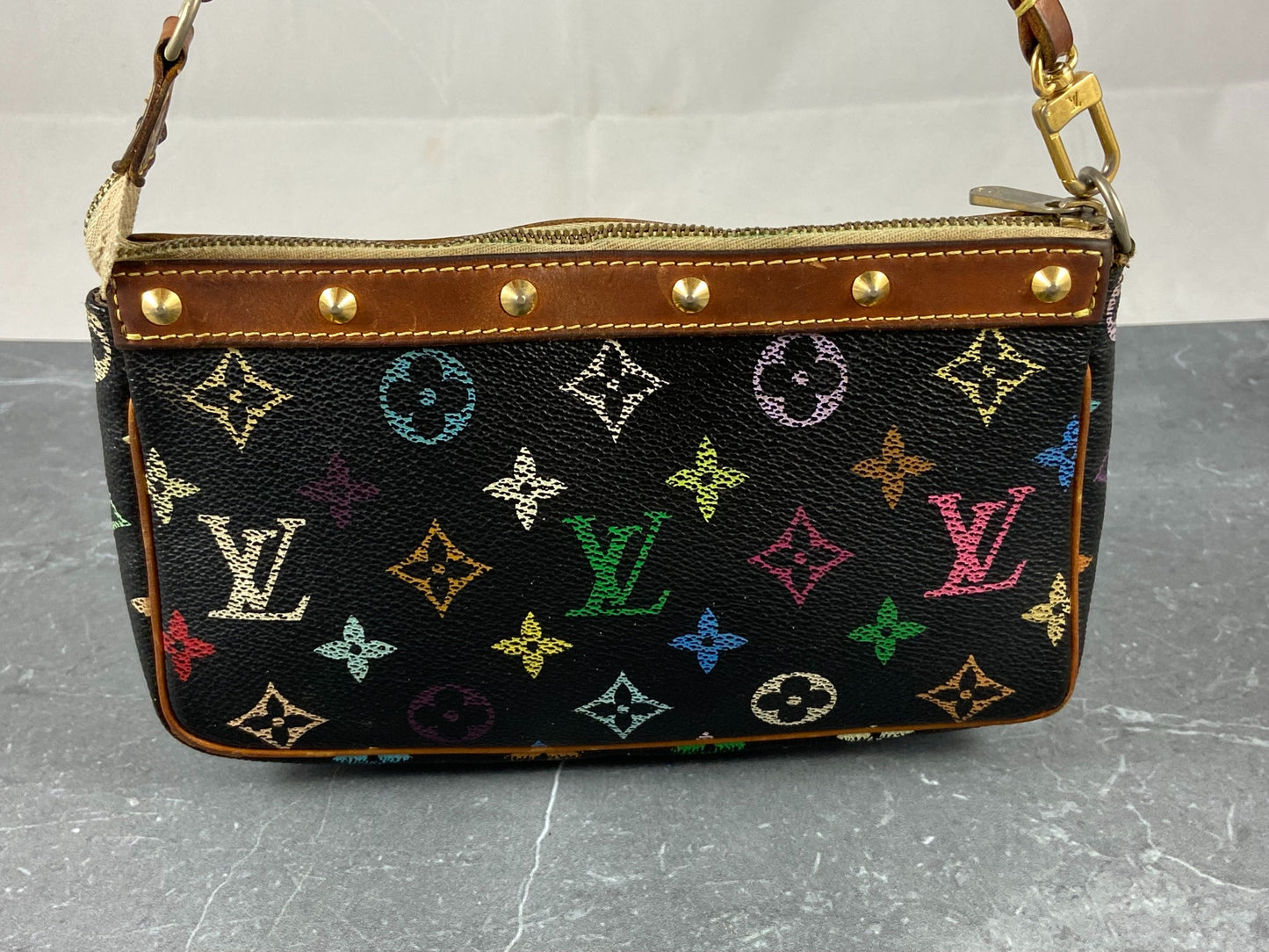 Louis Vuitton Limited Edition Takashi Murakami Multicolor Black Pochet –  SINK VNTG