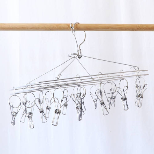 https://cdn.shopify.com/s/files/1/0649/8494/0772/products/stainless-steel-sock-hanger-316s-grade-with-17-pegs-783024568342-pegs-39145400107236.jpg?v=1665358751&width=533