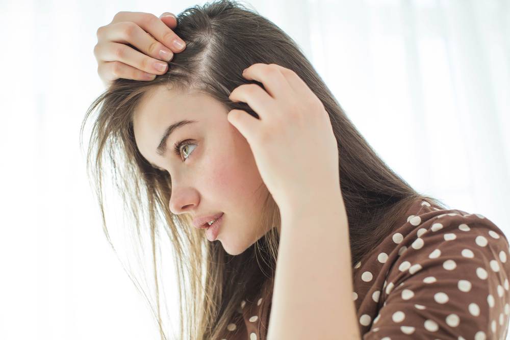 Le déséquilibre hormonal sur la santé du cuir chevelu et des cheveux-1