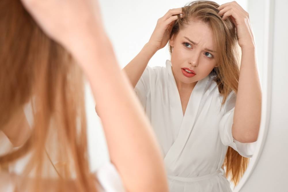 Quels sont les symptômes d'une irritation du cuir chevelu ?-2