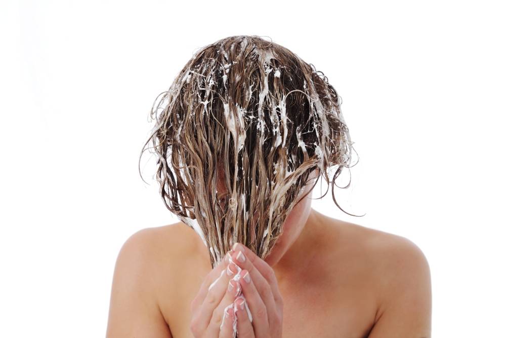 Traitement pour cheveux : quelles sont les principales causes de problèmes de cuir chevelu ?-1