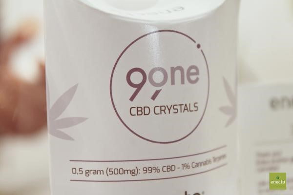 With CBD crystals it is easier to keep the CBD dosage under control