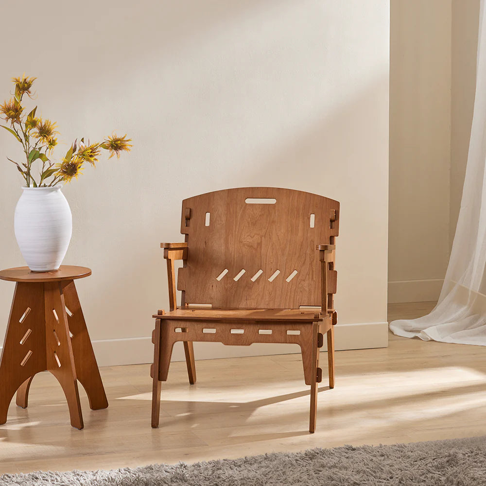 Billede af Smuk stol i enkel, moderne udtryk, 55x72x70 cm, brun