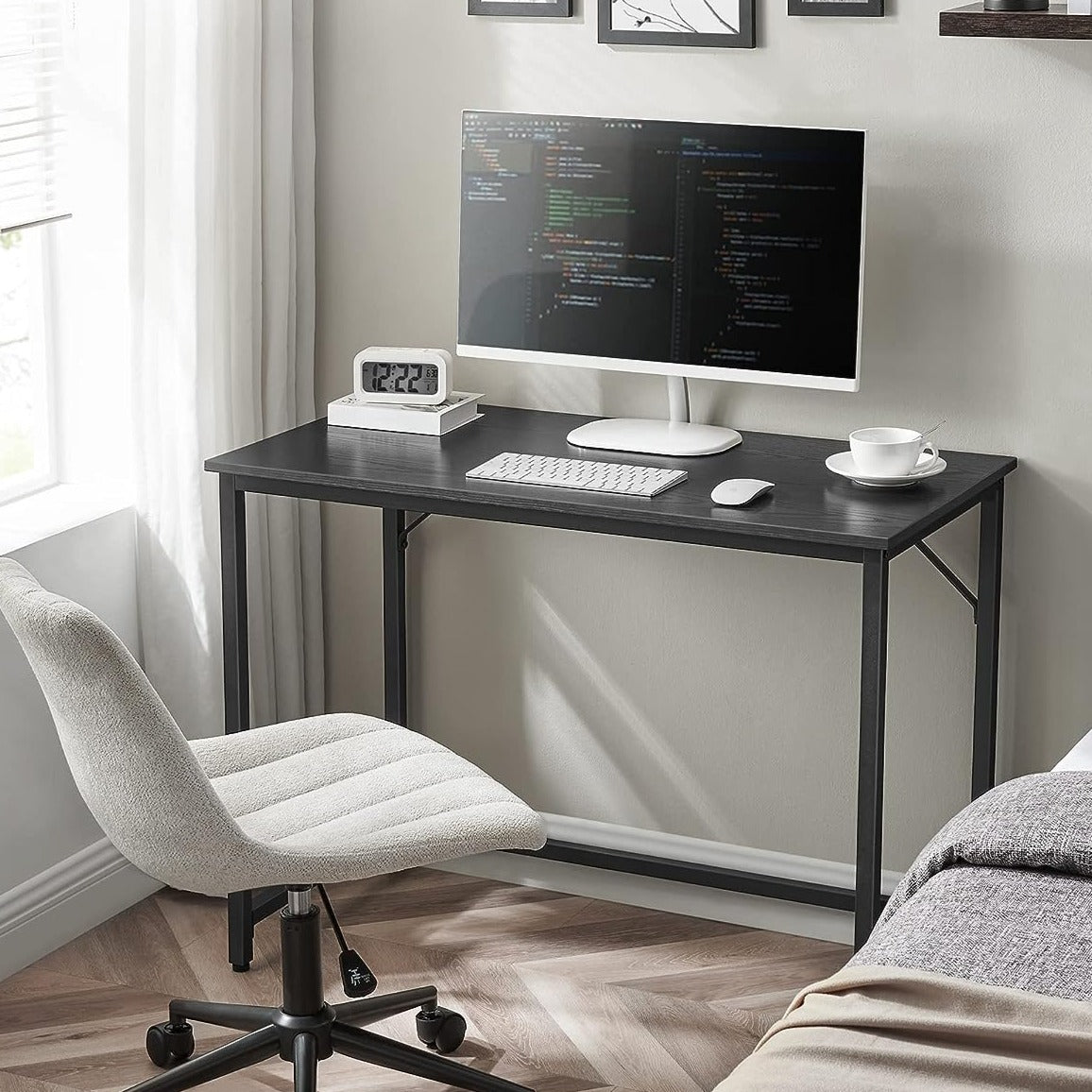 Se Lille skrivebord, til studie og soveværelse, 50 x 100 x 75 cm, sort metalramme hos Lammeuld.dk