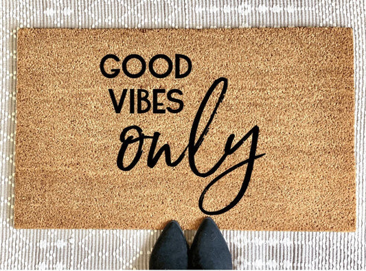 Personalized Be Groovy Or Leave Man Custom Family Doormat Funny Welcome Rug  Outdoor Decorative Doormat Evg43902