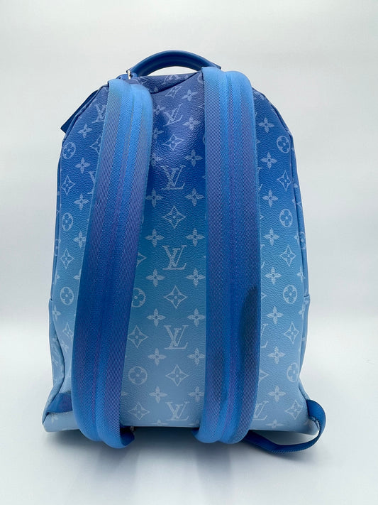 Louis Vuitton Vuitton Metis bag Red Navy blue Leather ref.264501 - Joli  Closet