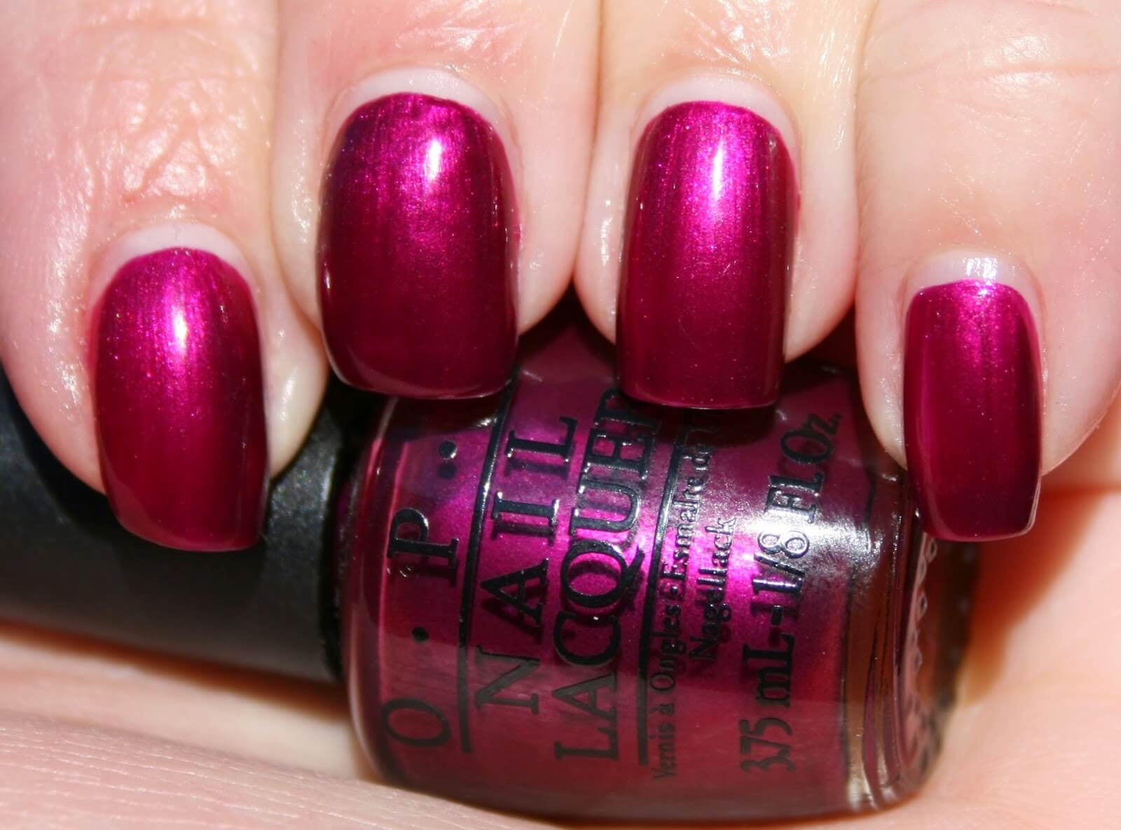 Hãy thử ngay các bộ fall nail colors mới nhất từ OPI Mariah Carey Autumn Fall 2013 Nail Polish Cute Little Vixen HL E