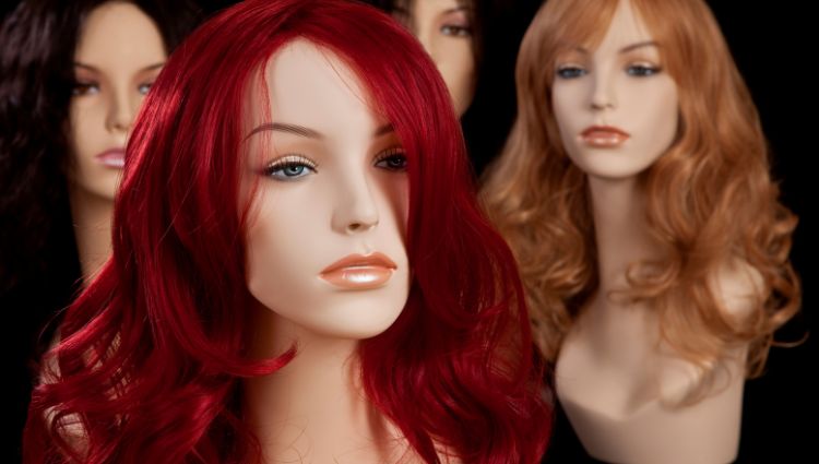 Why are front lace wigs popular in the USA?