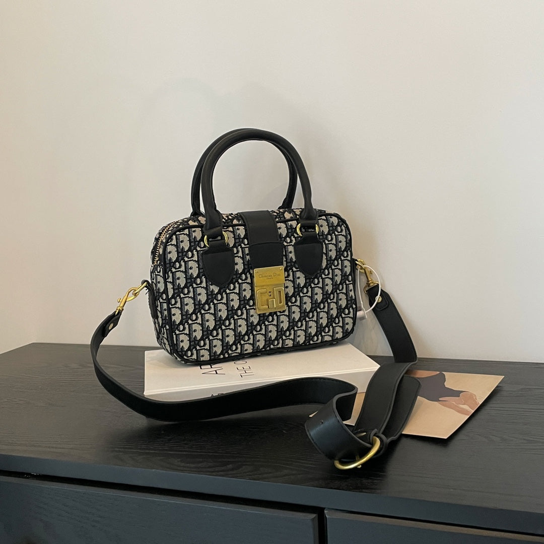 Christian Dior Women's Fashion Embroidered Handbag Messenger