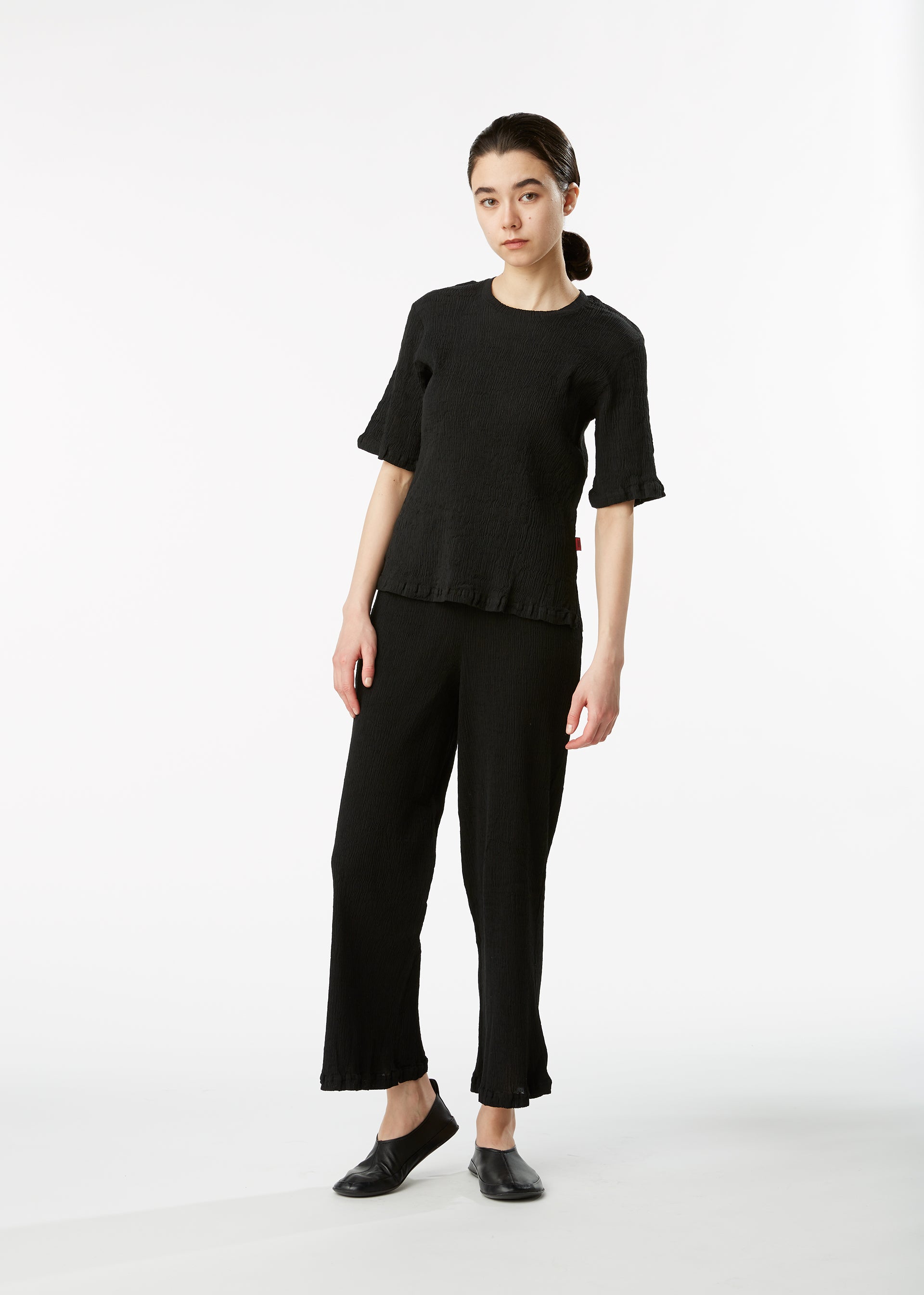 FLUFFY BASICS – isseymiyake.com