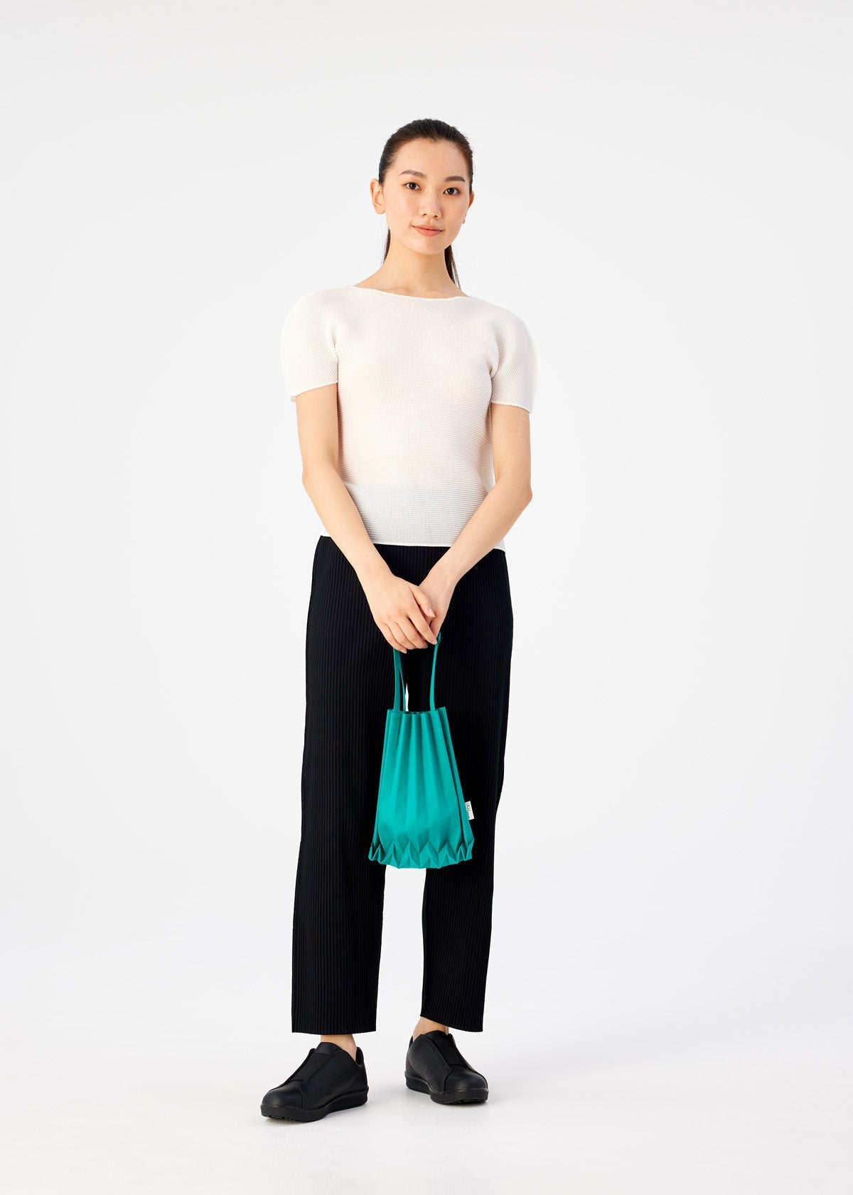 me by ISSEY MIYAKE KONBU MESH イッセイミヤケバッグ - 通販 - csa