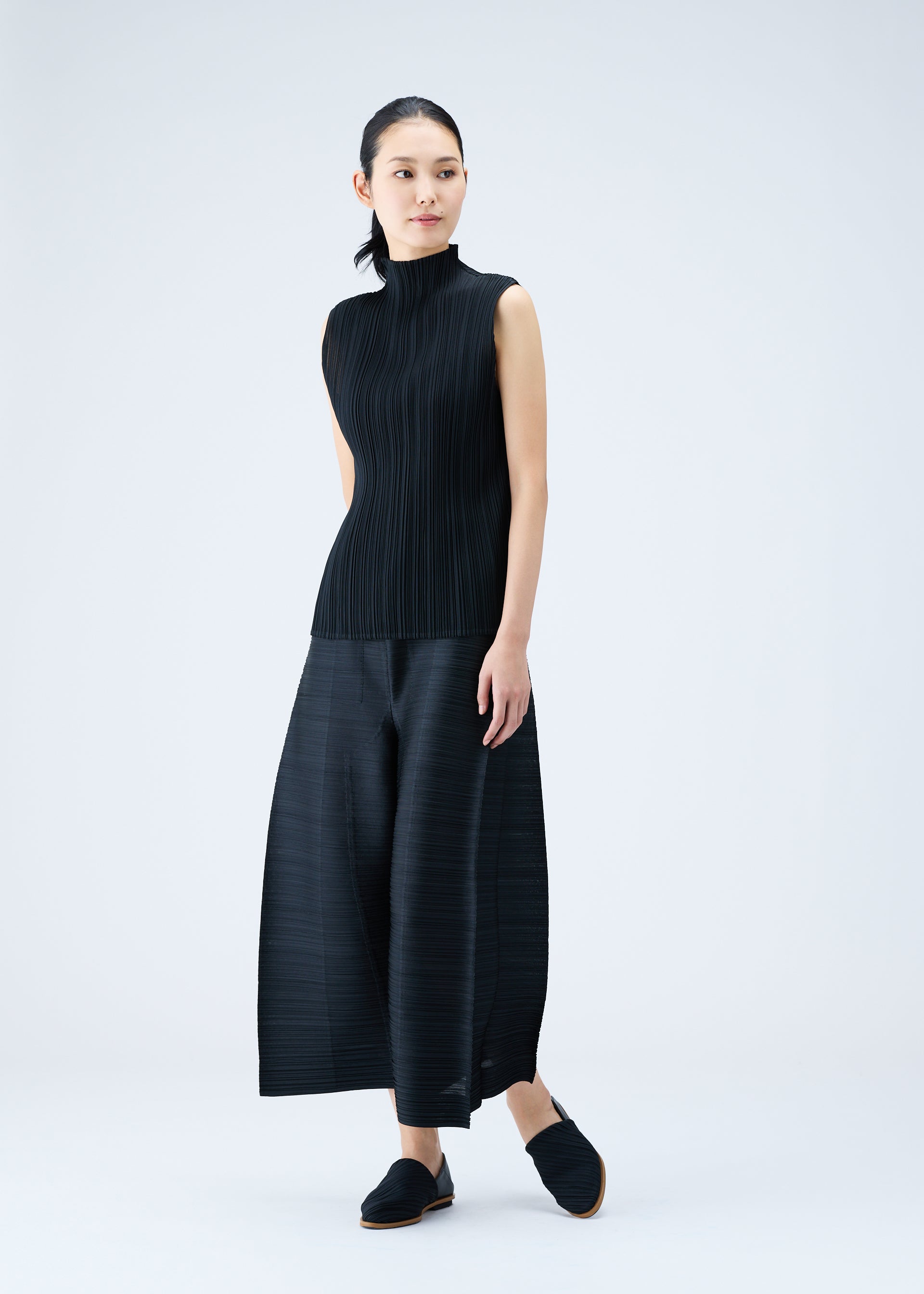 PLEATS PLEASE ISSEY MIYAKE ROUTE 5月新品 黒-