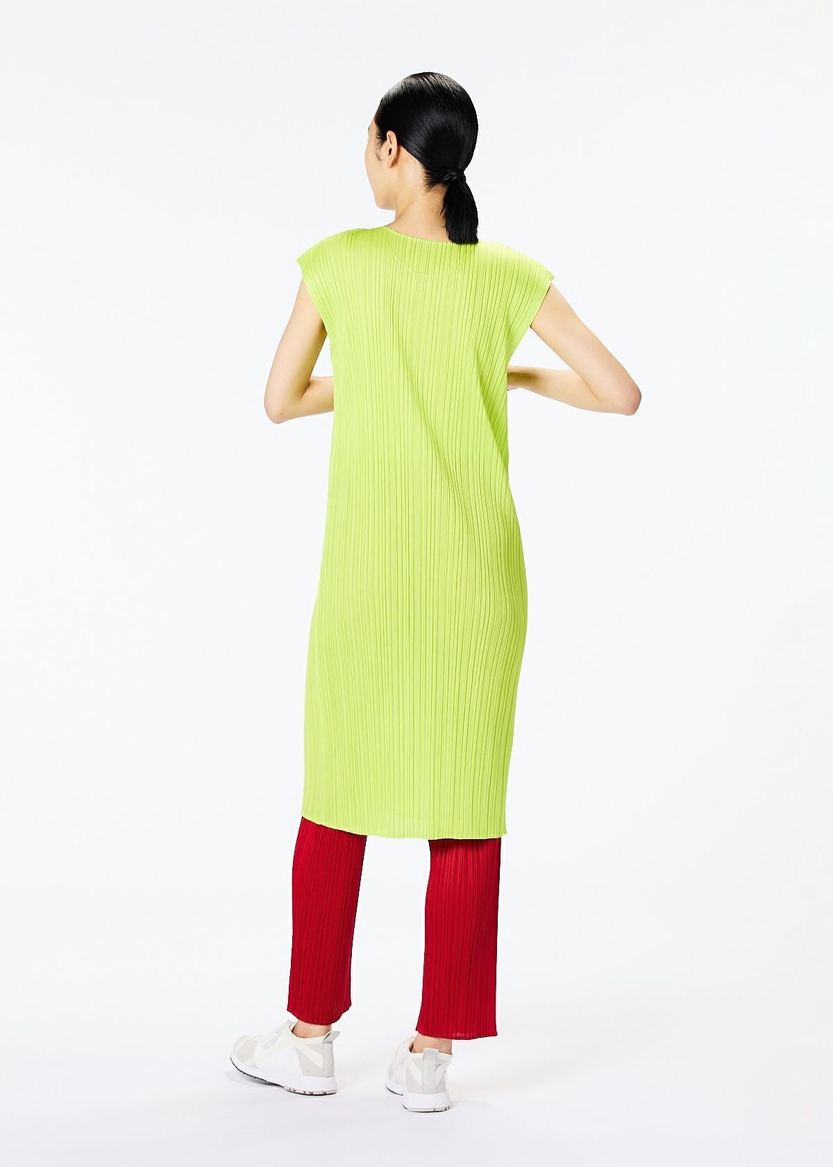 NEW COLORFUL BASICS 3 – isseymiyake.com