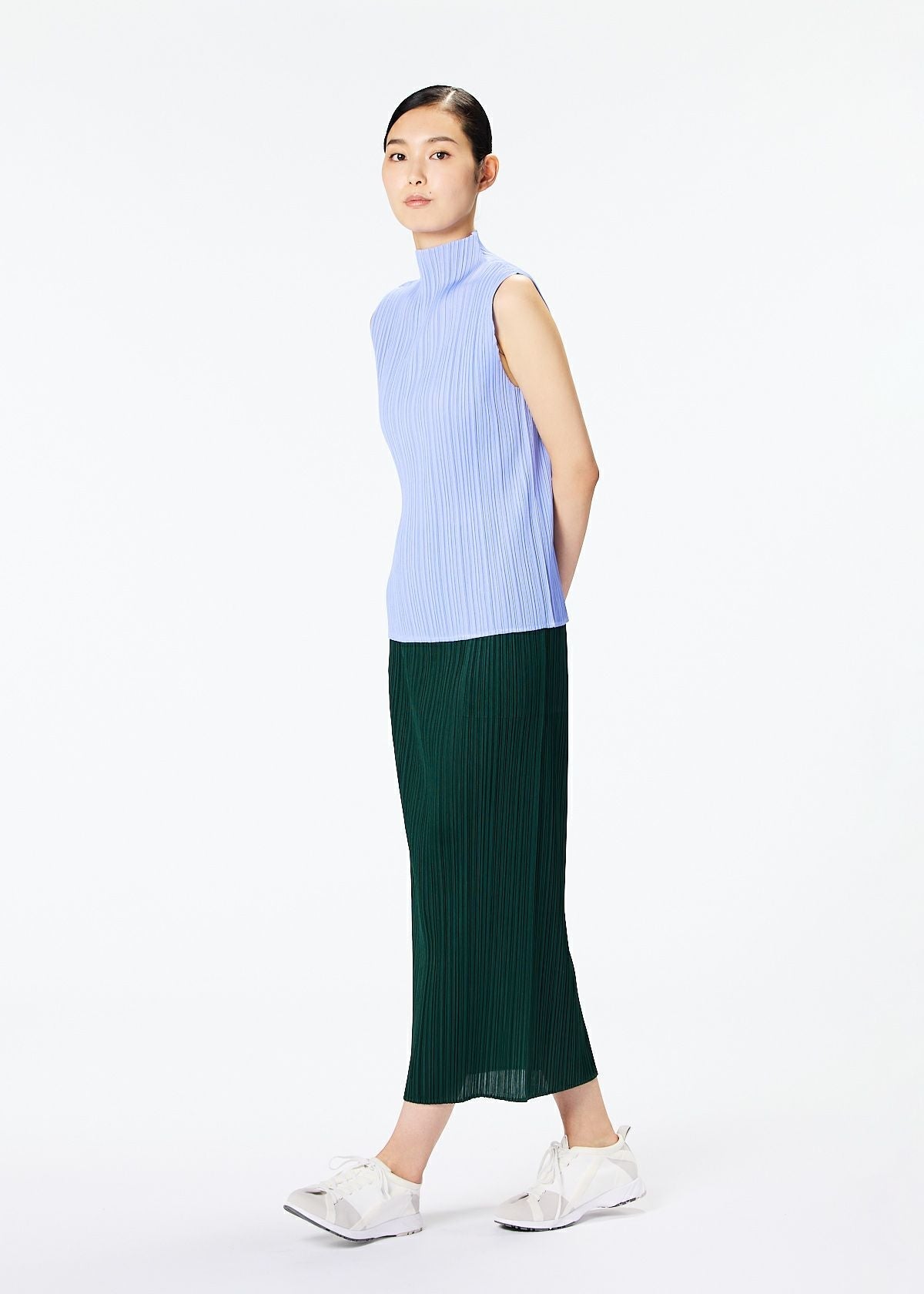 世界的に有名な PLEATS PLEASE ISSEY MIYAKE BASICS スカート ロング