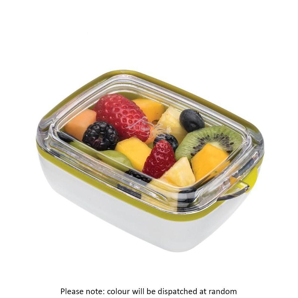 https://cdn.shopify.com/s/files/1/0650/7560/9847/products/joie-on-the-go-snack-store-container-joie-pcp-1032166-28525236125768.jpg?v=1671685788