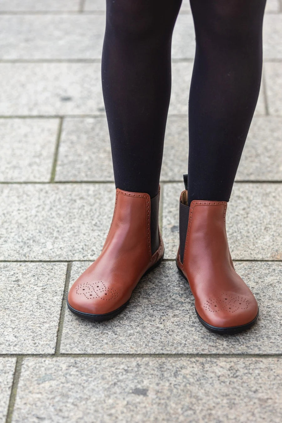 Chelsea-Boots-Barfussschuhe-Broguings-2