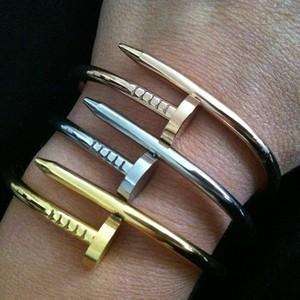 Playfuling  exquisite fashion personality nail bracelet