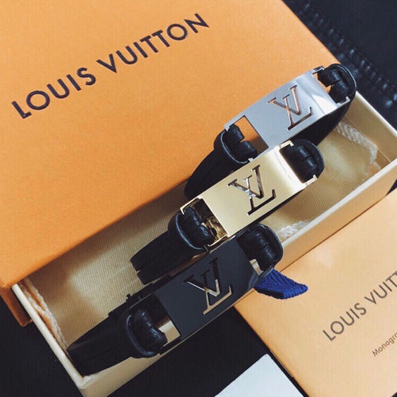 LV Louis Vuitton Men's and Women's Bracelet Leather V-Bracelet Fashion Simple Wild Couple Br