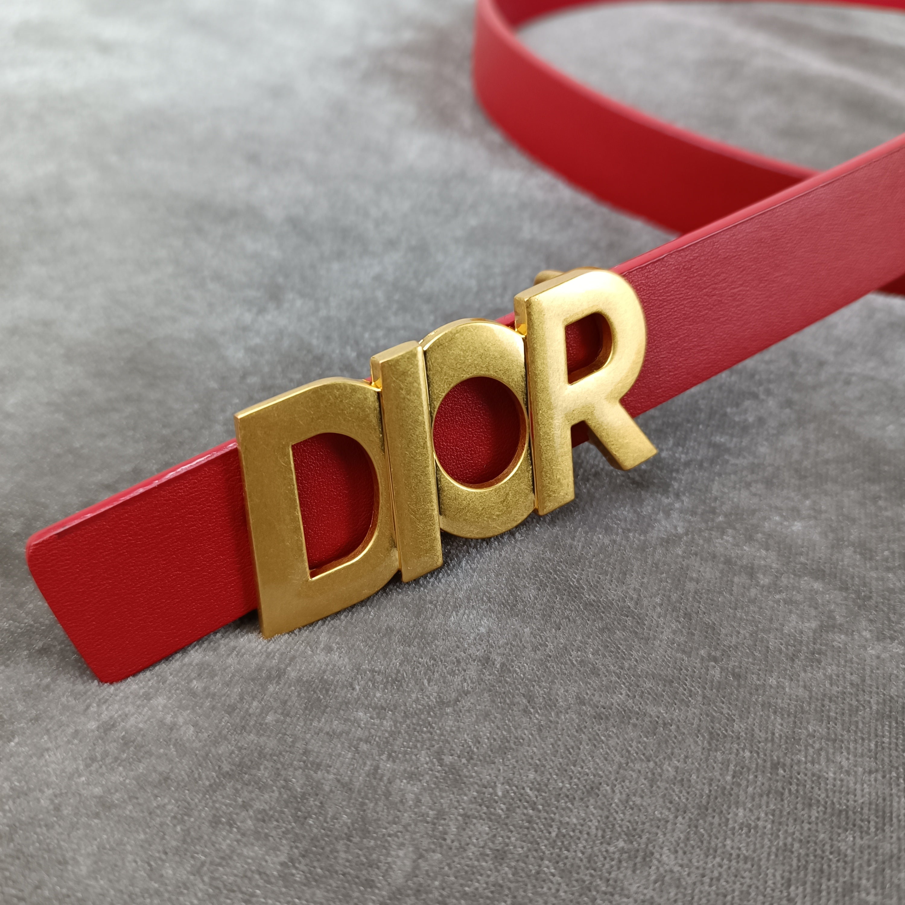 Christian Dior Gold Letter Button Head Women's Vintage Temperament Belt