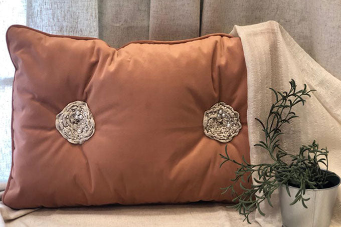 Keep the Decorative Cushion Covers Fresh