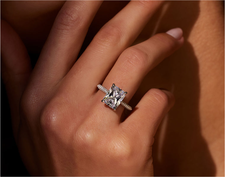 Pear Shaped Diamond Engagement Ring, 14k White Gold Diamond Ring, Halo Diamond  Engagement Ring, Pear Diamond Halo Ring,14k Drop Diamond Ring - Etsy