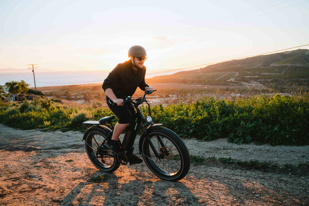 Why You Should Think About Using a Fat Tire E-Bike for Your Commute | Himiway